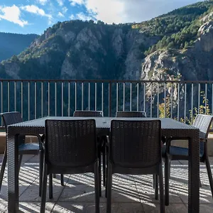apartaments-ashome.andorra-la-vella-hotels.net/