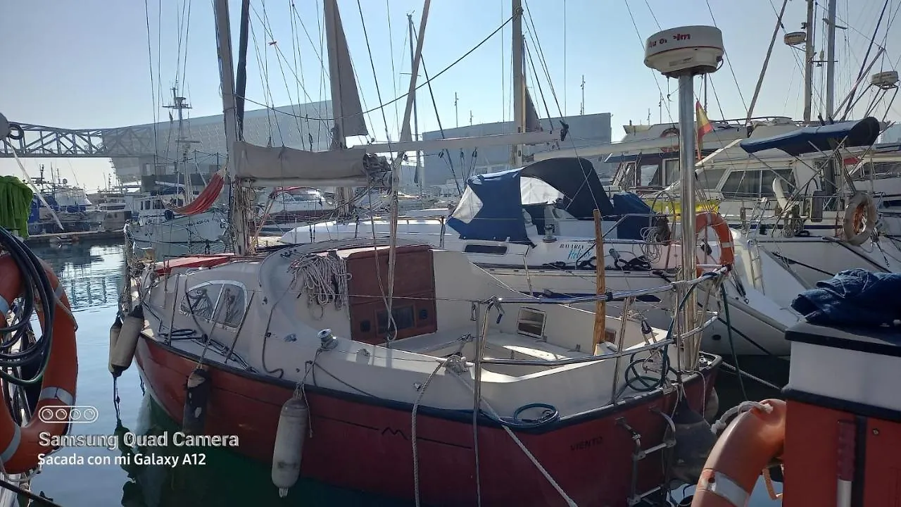 Barco El Viento Hotel Sant Adria de Besos